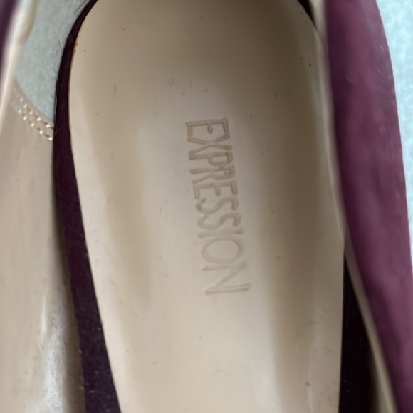 Block heel Shoe. Size 9. - Picture 5 of 6